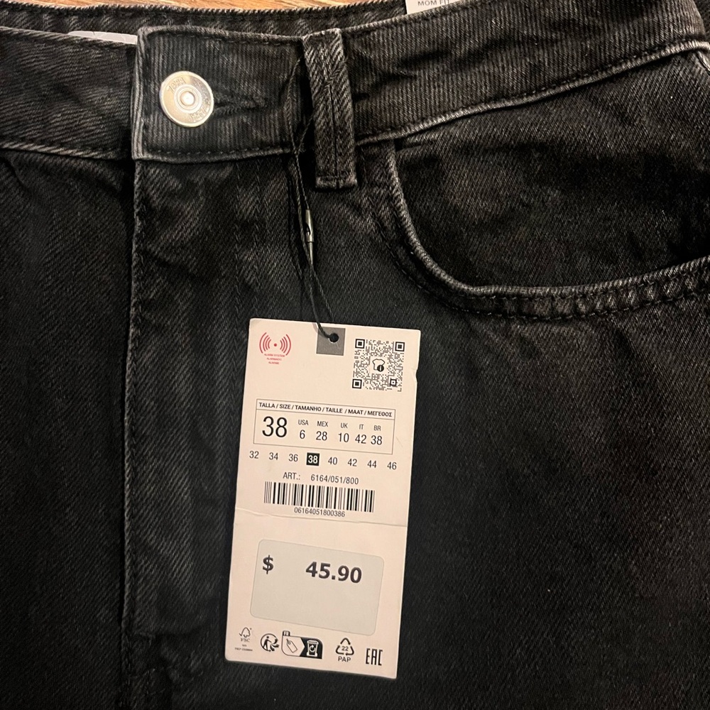 NWT Zara Mom Fit Black Pants, Women’s Size 6 - Picture 4 of 7
